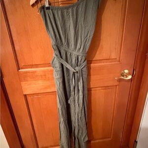American Eagle Outfitters One-Shoulder Green Jumpsuit
